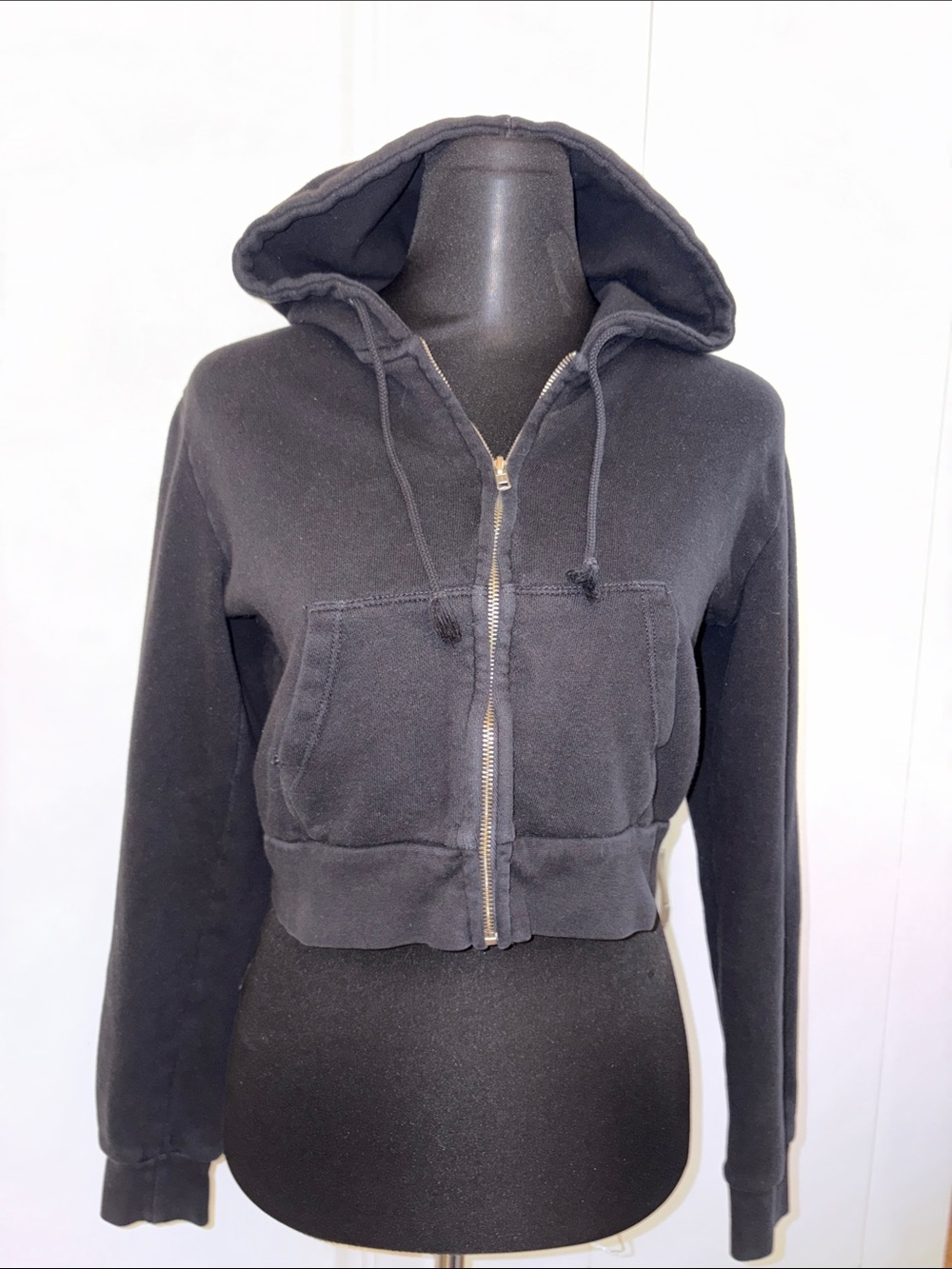 BRANDY MELVILLE Black Cropped Zip Hoodie with Drawstring Hood